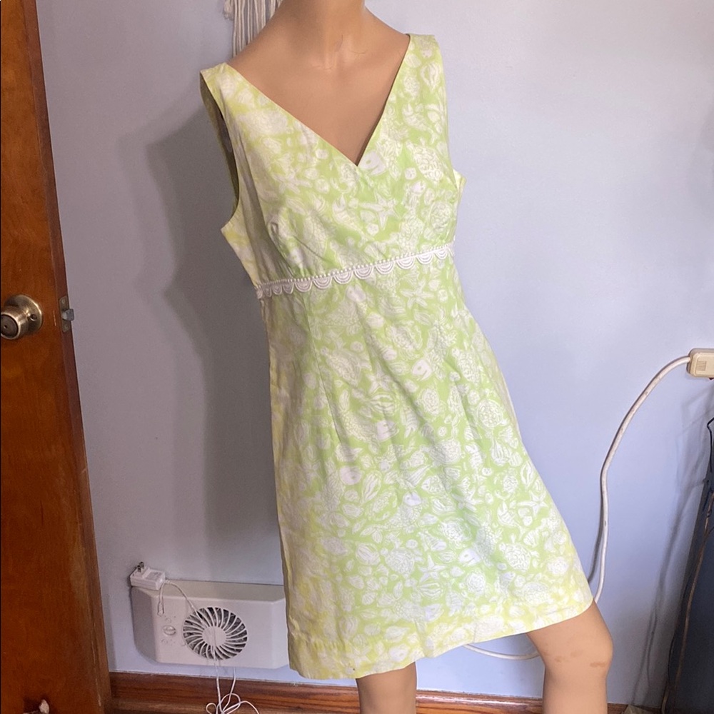 Vintage white tag Lilly Pulitzer size 8 green & yellow under the sea dress